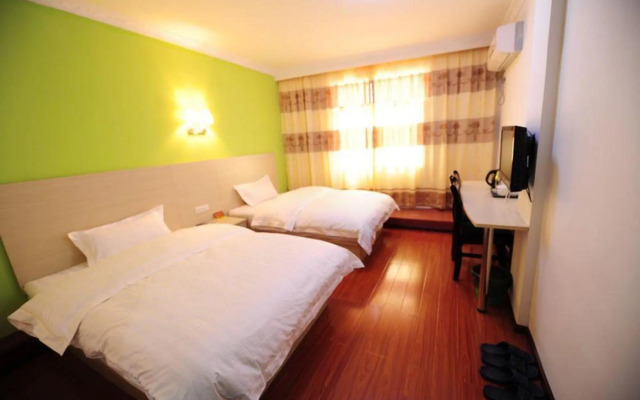 Fulin Business Hotel