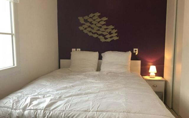 Maison Barbatre, 4 pièces, 7 personnes - FR-1-224B-127