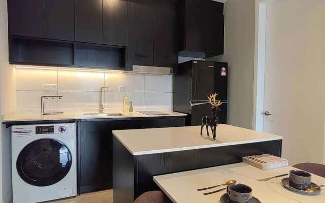 The Axon Bukit Bintang by SMOVF BNB