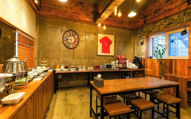 Hotel Yeogieutte Dongdaegu
