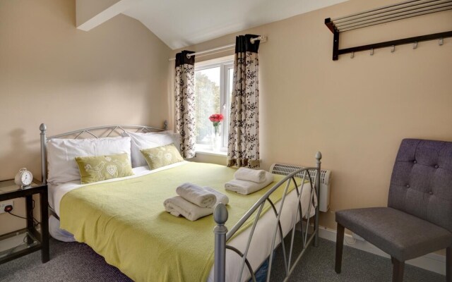 Walkers Court 3 Bedroom Apartment