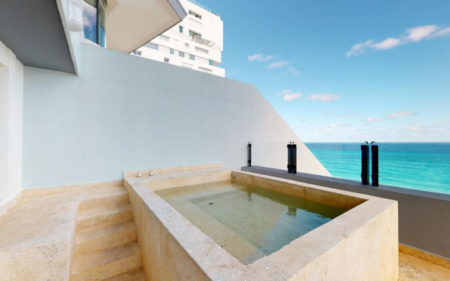 Park Royal Beach Cancún - All Inclusive