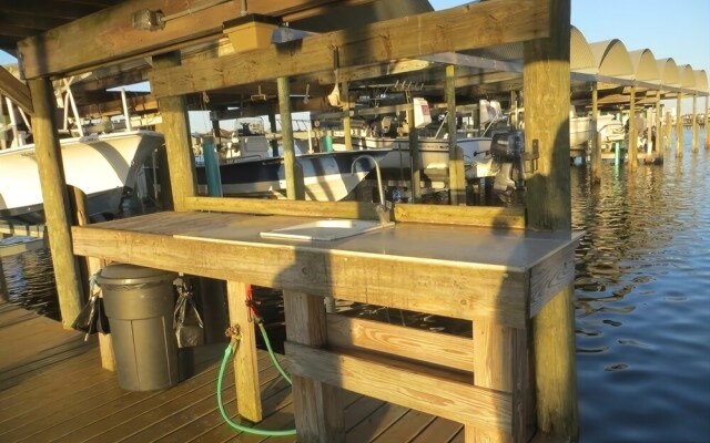 Jubilee Landing 101 by RedAwning