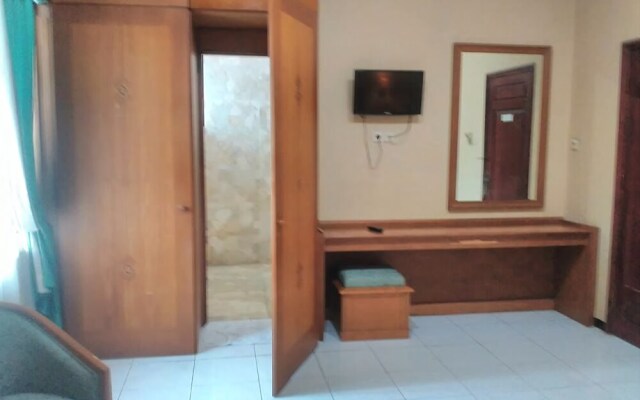 Hotel Istana Permata Juanda