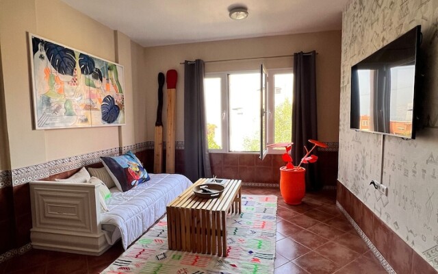 ART POiNT GUESTHOUSE