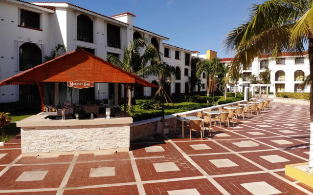 Cozumel Hotel & Resort, Trademark Collection by Wyndham