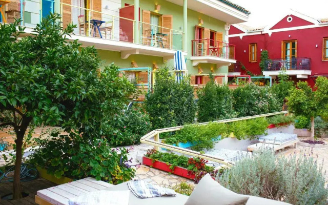Villa Rossa Area Boutique Beach Resort