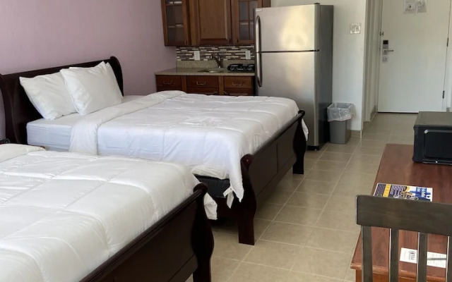 Ramada by Wyndham Butler/Tesla Biohealing Resort