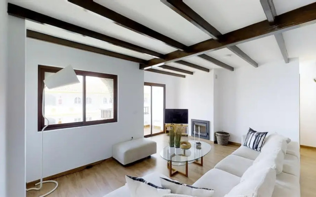 Fantastic First Line Penthouse