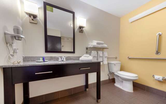 Sleep Inn & Suites Bismarck I-94