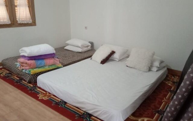Lembur Incu Syariah Villa and Resto