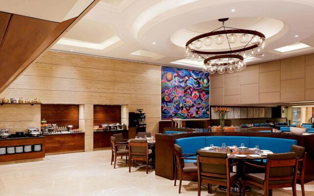 Grand Mercure Vadodara Surya Palace Hotel