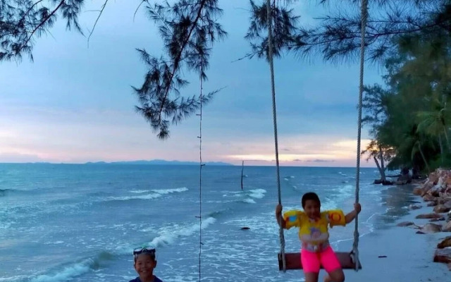 A&B Beach Villa At VK