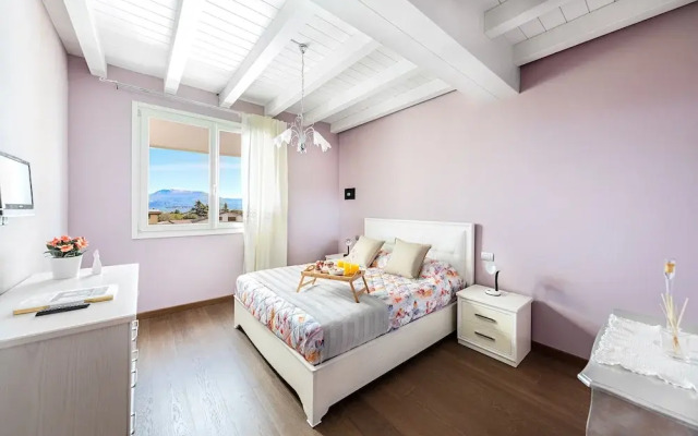 Warda C11 Apartment by Wonderful Italy
