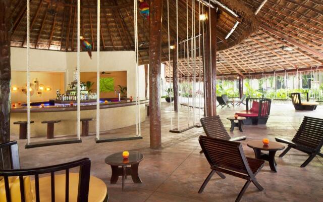 El Dorado Casitas Royale 