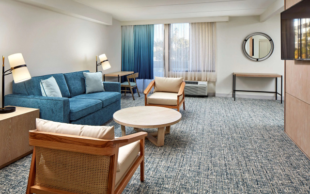 Hotel MDR Marina del Rey - a DoubleTree by Hilton