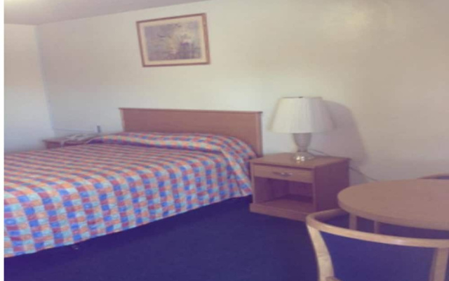 Hacienda Motel