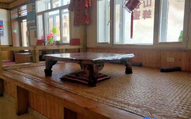 Snow Valley Snow's Fate Inn (China Snow Valley Scenic Spot)