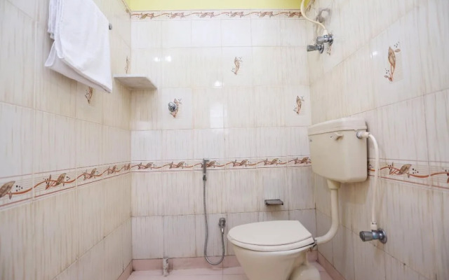Raj Rajeswari By OYO Rooms