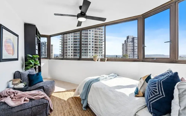 Luxe 2 Bedroom Oceanview Retreat on Fern