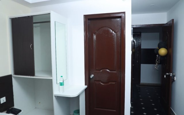 Urban Stay Chairmen Hotel