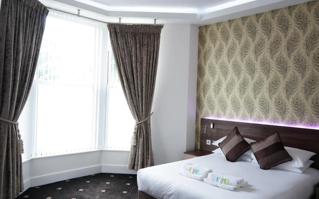 Marlborough Hotel