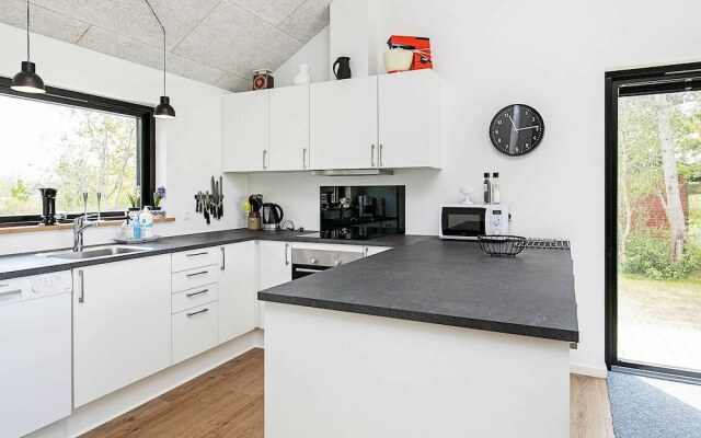Comfy Holiday Home in Vinderup With Terrace