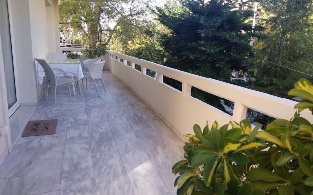 Classic Lux Apt Athens Riviera
