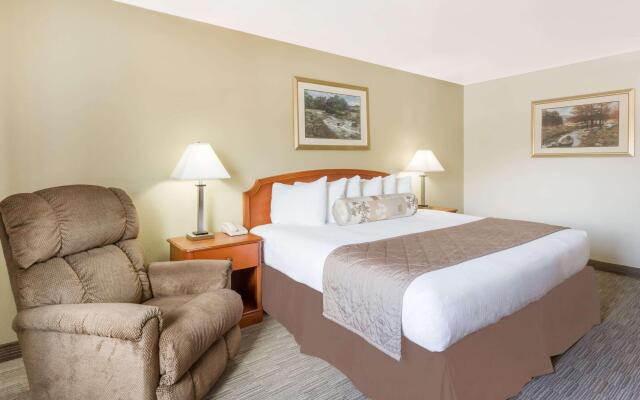 Ramada by Wyndham Ely