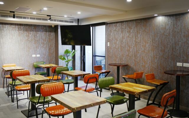 COMMA Boutique Hotel