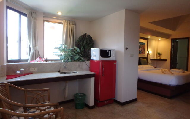 Paradise Inn