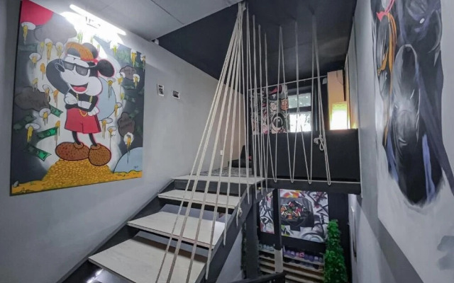 Capsule Hostel Yes