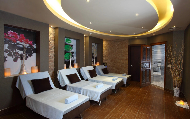 Mandarin Resort & Spa