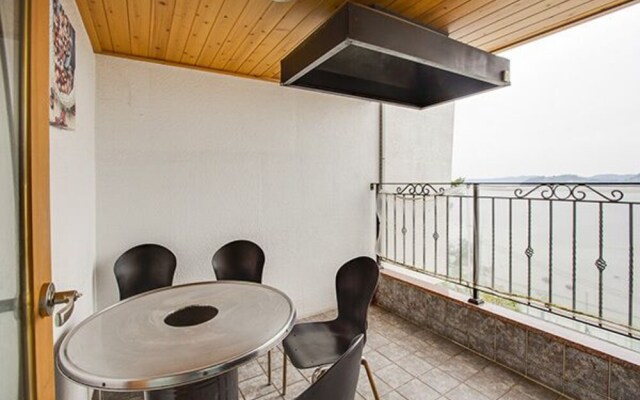 Tongyeong Mari Joa Pension