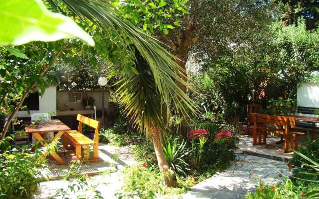 Tonka - 150m from the sea & parking - A2 B(4+1)