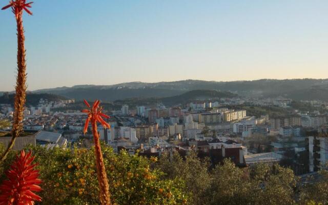 CSI Coimbra & Guest House - Student accommodation