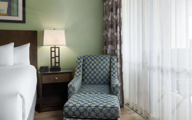 Travelodge by Wyndham Monterey Bay