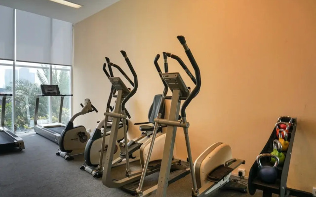 Warm Neutral Look Studio Apartment Ambassade Kuningan