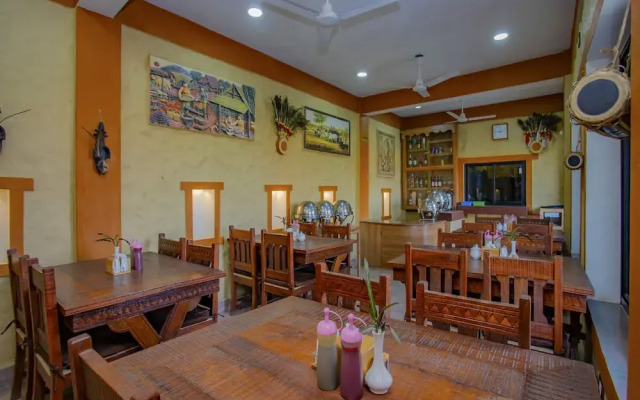 OYO 325 Chitwan Botique Hotel