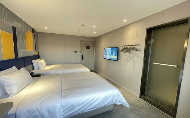 7Days Inn Hotel (Beijing Wukesong Haidian Wuluju Subway Station)