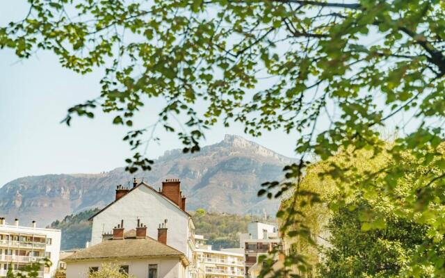 Cosy Studio 110 - Chambéry centre - Stationnement - Gare