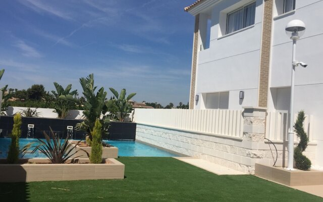 Apartamentos La Laguna