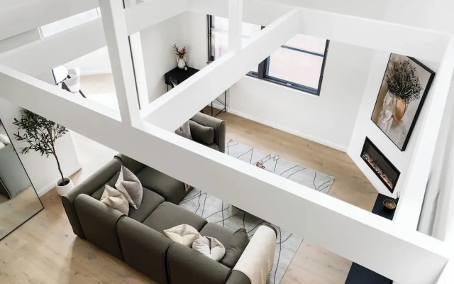 The Henrietta Apartments by Urban Rest