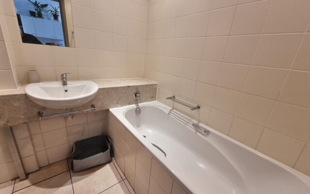 Mutual Heights M15 by CTHA