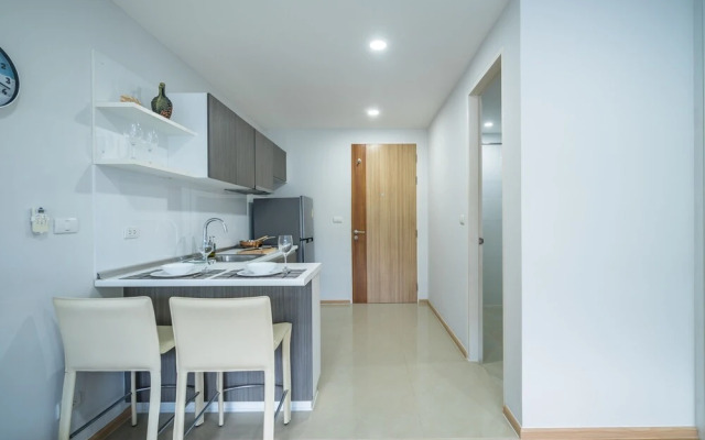 Ozone Condo by Lofty