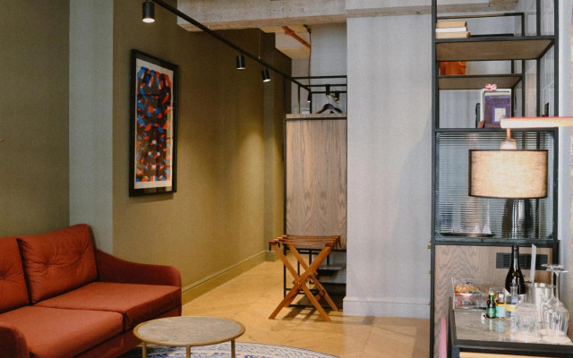 Gorgeous George by Design Hotels