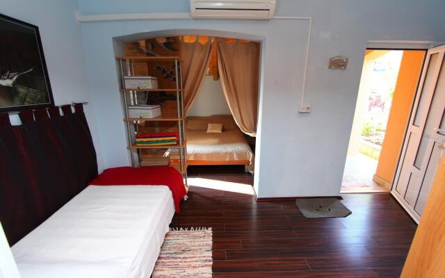 Villa Nikola One-bedroom Apartment With Terrace