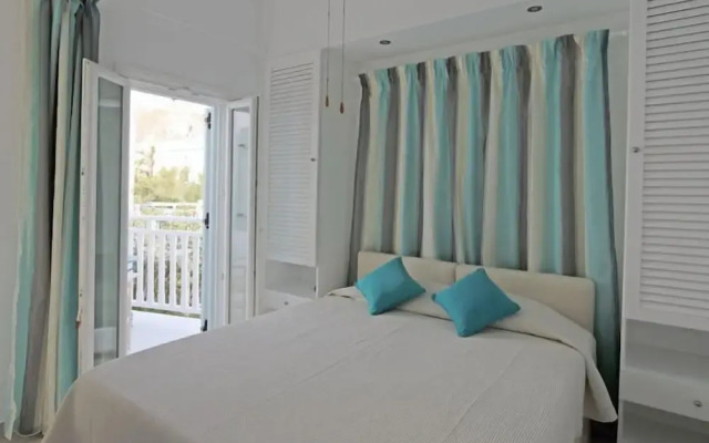 Spiros & Hiroko Hotel - Adults Only