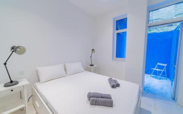 AF 3 - Modern 1 bedroom maisonette