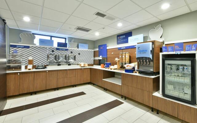 Country Inn & Suites by Radisson, Staten Island